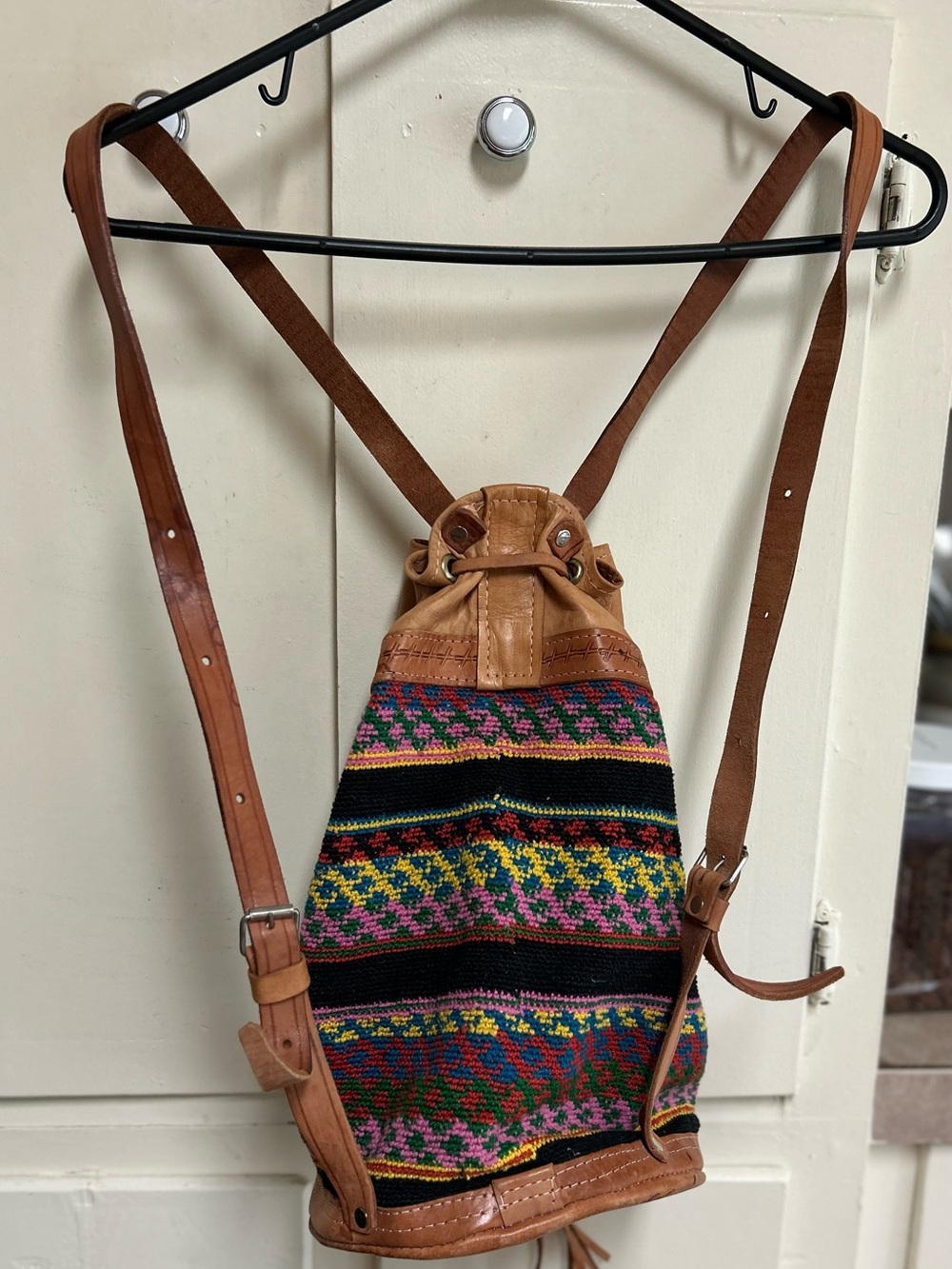 Vintage Bucket Backpack Drawstring Bag Leather Tribal Aztec Boho Festival 90’s - Picture 4 of 7
